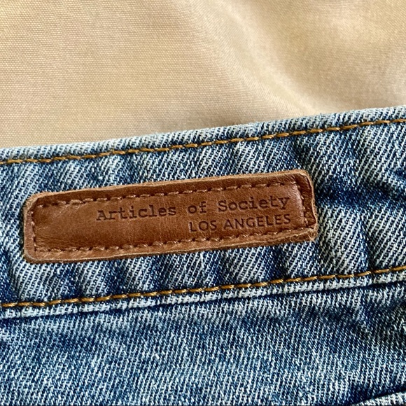 ARTICLES OF SOCIETY Frayed Raw Hem Distressed Blue Denim Shorty Shorts Size 27 - Picture 11 of 16
